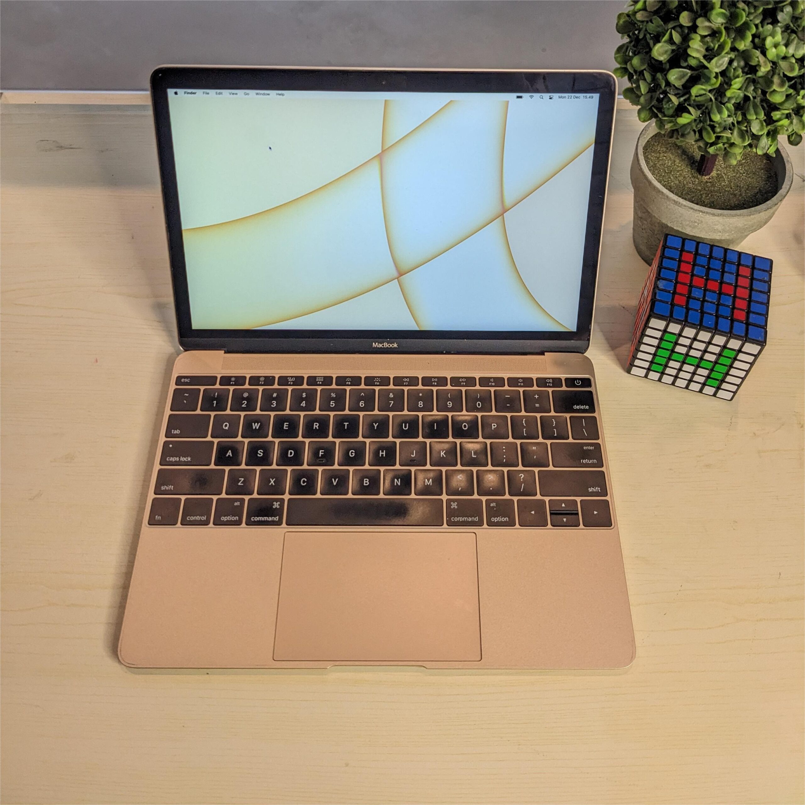 PXL_20251222_074920471